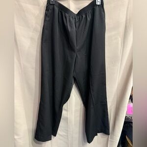 NWT Alfred Dunner Petite Black Pull On Pants 16P Straight Leg